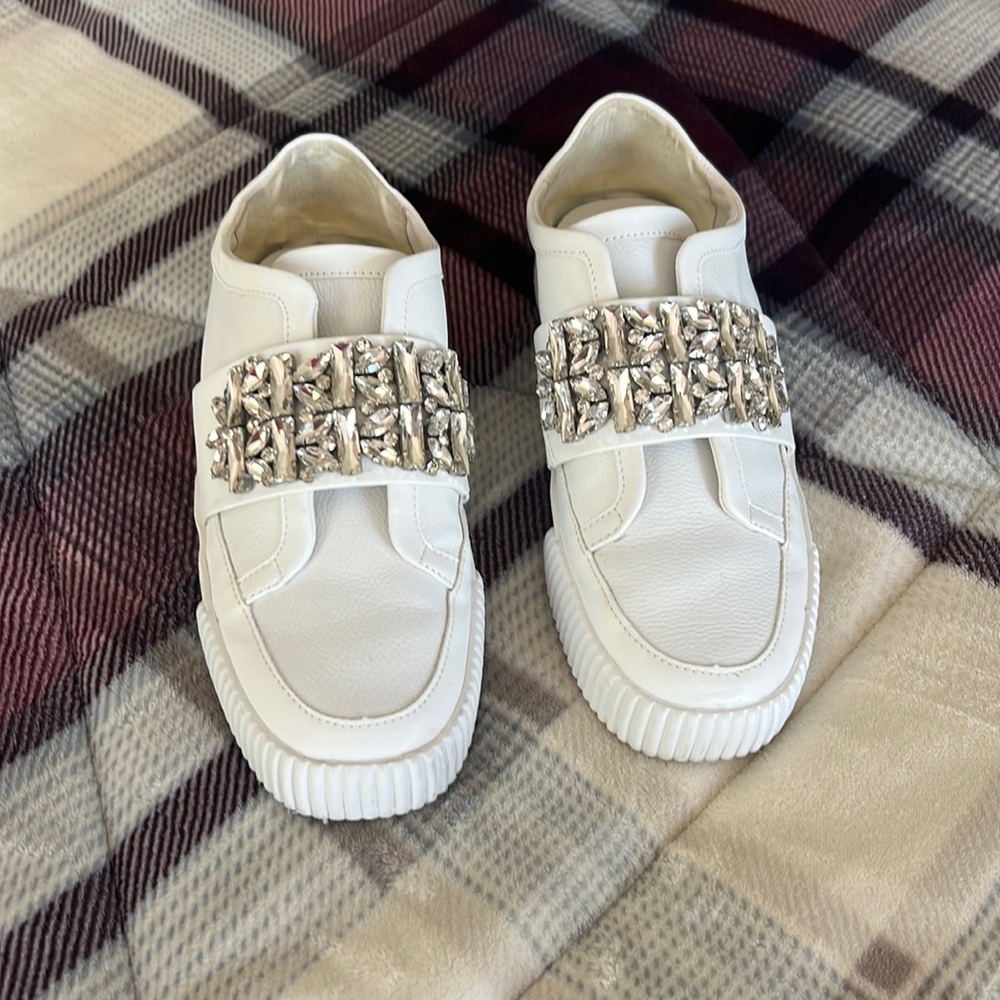 Only worn once great condition